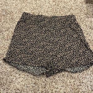 Forever 21 Leopard Print Shorts S